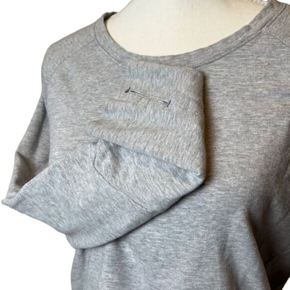 Athleta Idyllwild Long sleeve Crewneck Sweatshirt Grey #138220 Size Medium - Picture 2 of 8